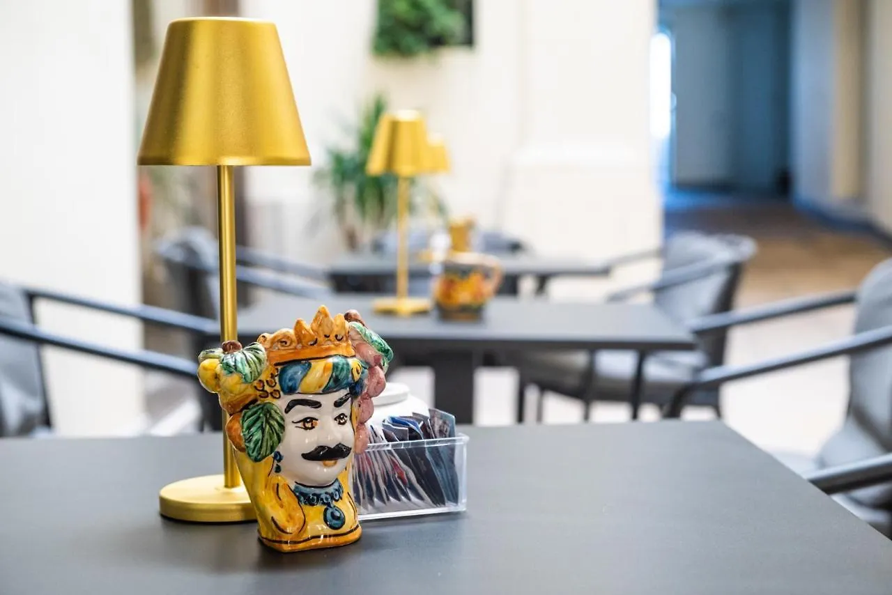 Hotel Central Gallery Rooms Trapani