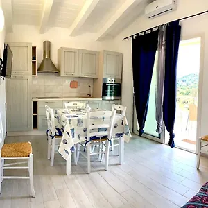  Apartment La Marina Italien