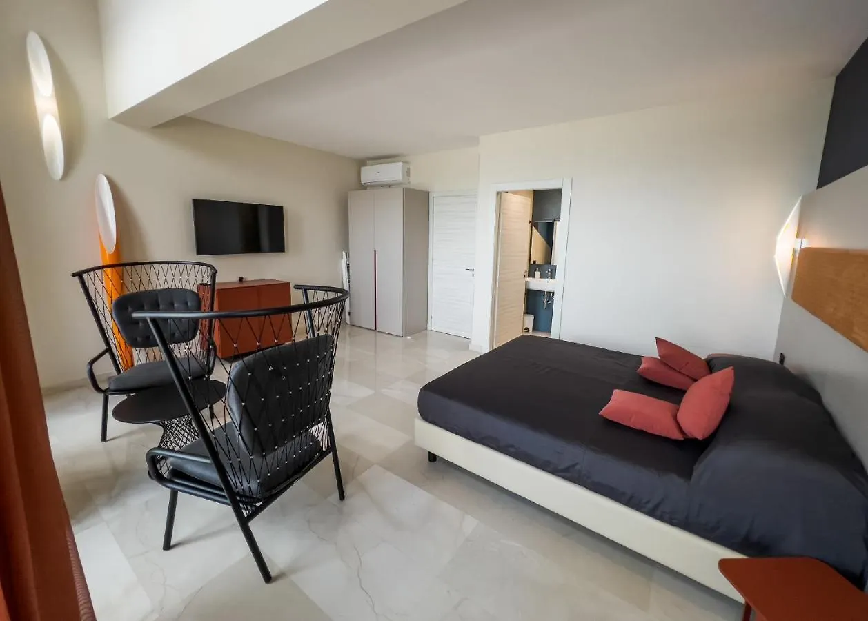 ** Hotel Central Gallery Rooms- Palazzo D'Ali' Staiti XIX Trapani Italy